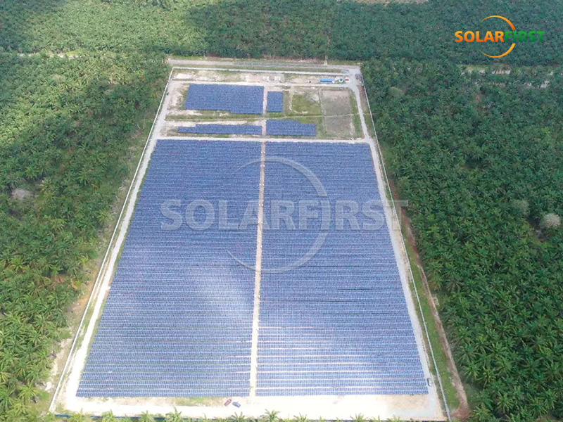 Centrale solaire au sol de 6,8 MWc en Malaisie