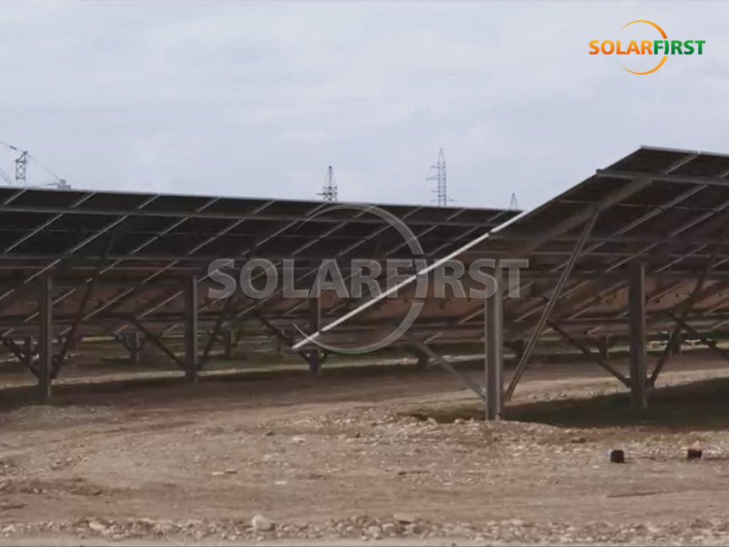 Centrale solaire au sol de 23,8 MWc en Géorgie