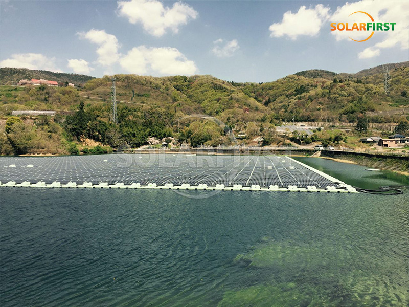 Centrale photovoltaïque flottante de 5 MWc au Japon