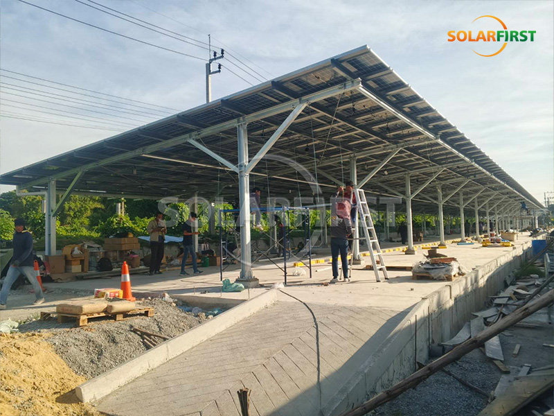 Solution de parking photovoltaïque intégrée à l'énergie solaire de 295 kWc en Thaïlande