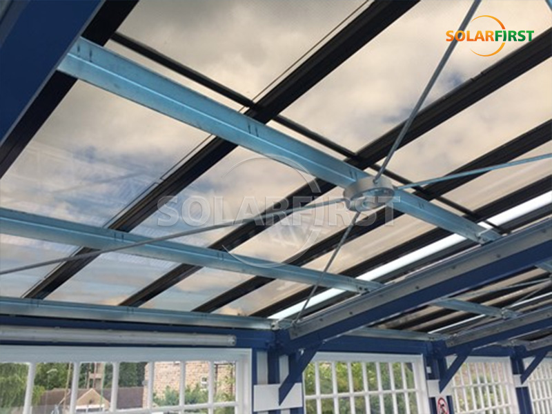Solution de toiture solaire BIPV au Royaume-Uni