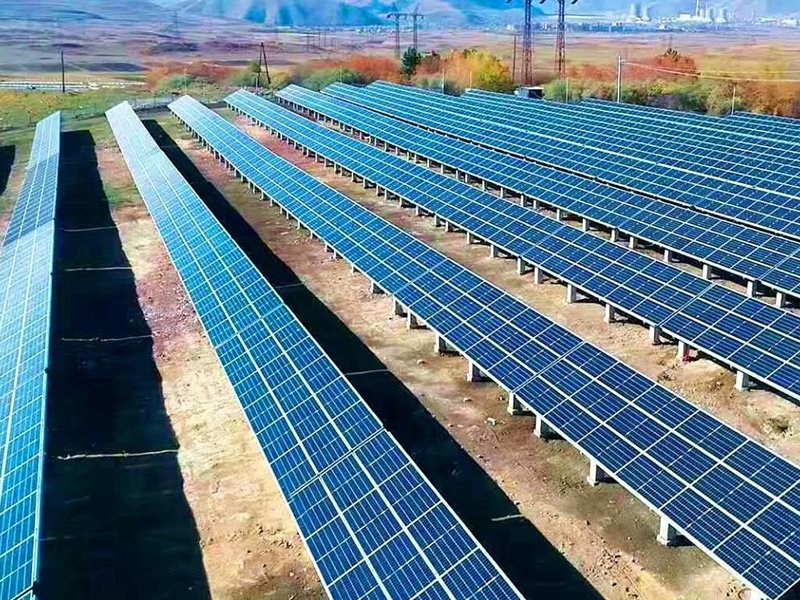 Prévisions de la demande mondiale de modules photovoltaïques : 240 GW en 2022 dans un contexte de contraintes d’approvisionnement