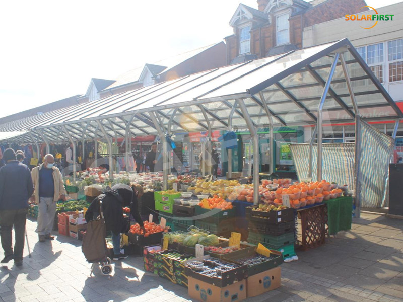 Étal de marché solaire de 200kwp à West Bromwich, Birmingham, Royaume-Uni
